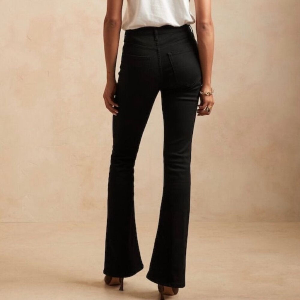 Banana Republic High Rise Flare Jean Deep Black Size 31 Long 34.5" Inseam - Picture 2 of 16